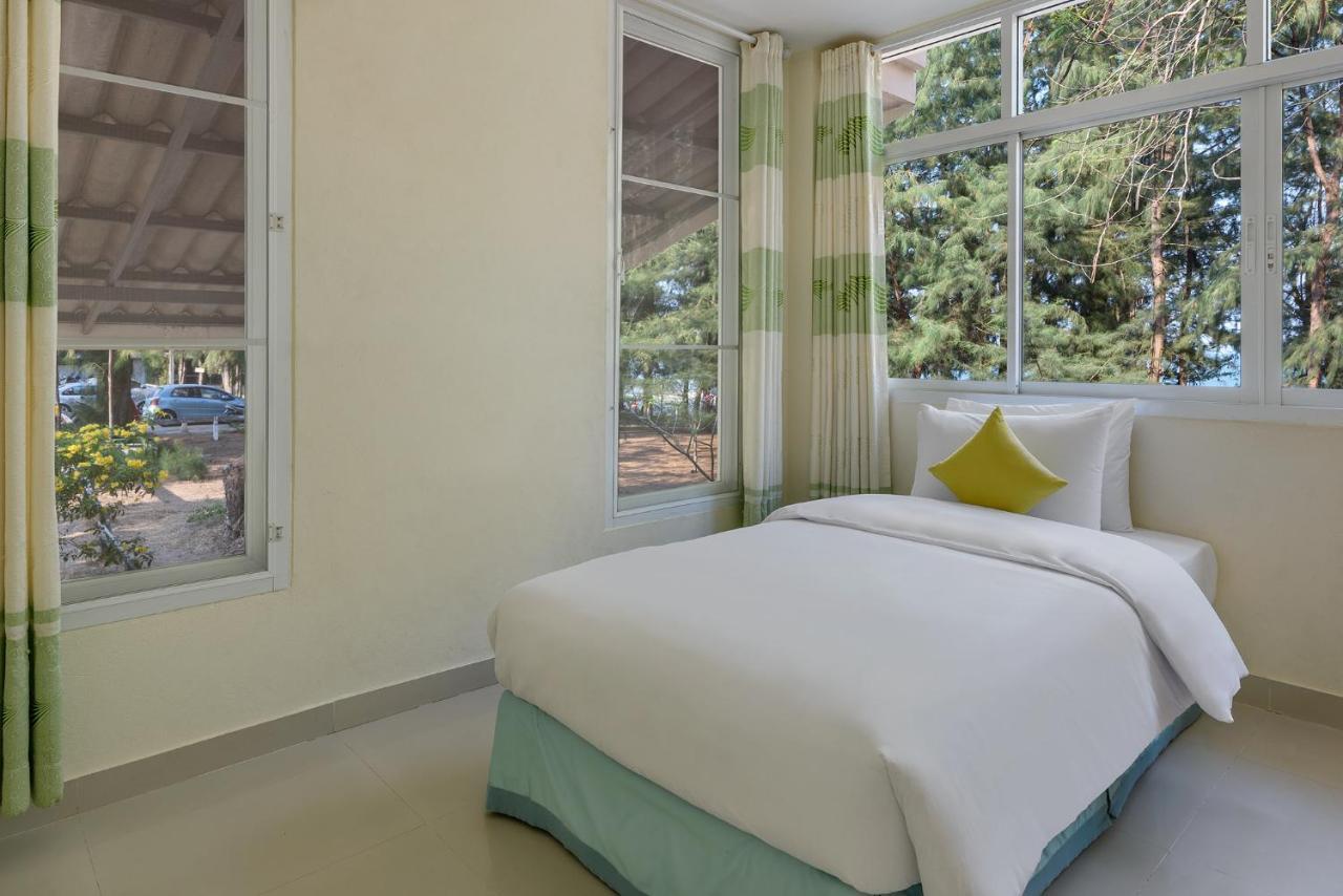 Seapine Beach Golf And Resort Hua Hin Ban Khao Takiap 외부 사진